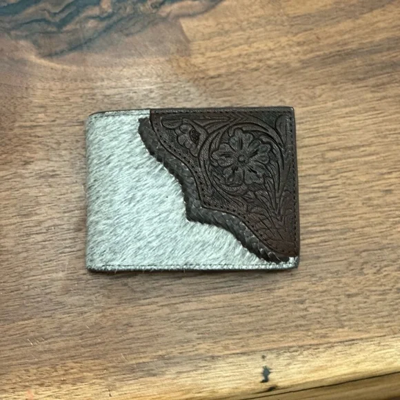 Nocona Men’s Genuine Leather Wallet - Picture 2 of 6